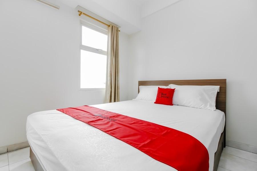 דפוק Reddoorz Apartment @ Margonda Residence מראה חיצוני תמונה
