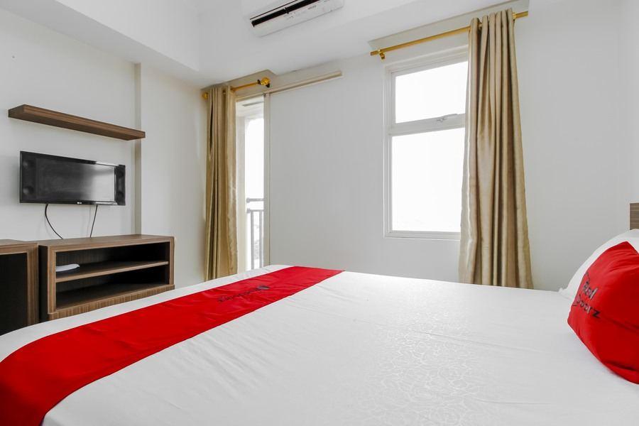 דפוק Reddoorz Apartment @ Margonda Residence מראה חיצוני תמונה