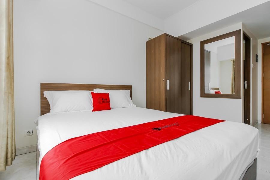 דפוק Reddoorz Apartment @ Margonda Residence מראה חיצוני תמונה